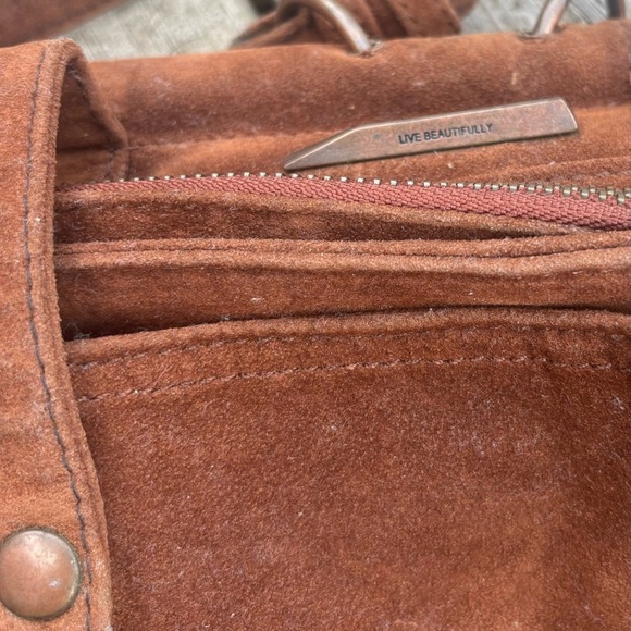 Matt & Nat Vegan Suede Vintage Collection Cross Body Bag - Picture 4 of 8